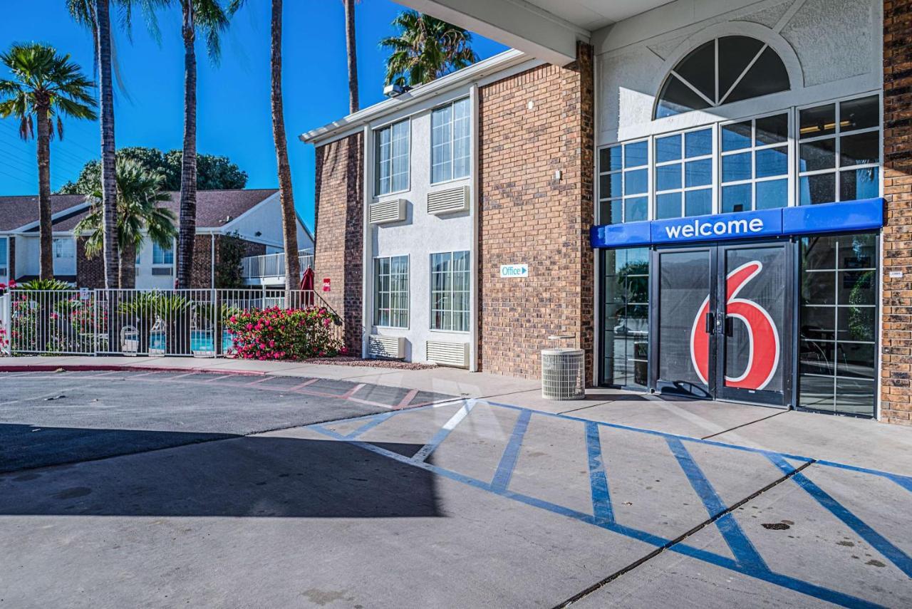 6 Tucson, Az - North Hotel 2*